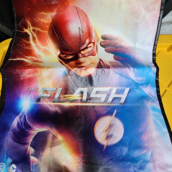 The FLASH 2016 Backpack Straps Warner Bros Promo Oversize Swag Bag - Picture 2 of 5